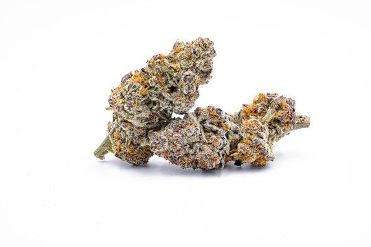 wiz-khalifa-og - Da Green Corner Weed Delivery Wiz Khalifa OG is a potent indica-dominant hybrid strain named after the famous rapper Wiz Khalifa. Known for its high THC levels and relaxing effects, this strain delivers a powerful, calming experience that’s ideal for unwinding after a long day or for those looking for deep relaxation. It’s a cross between OG Kush and Afghan Kush, resulting in a robust, flavorful profile and intense effects.